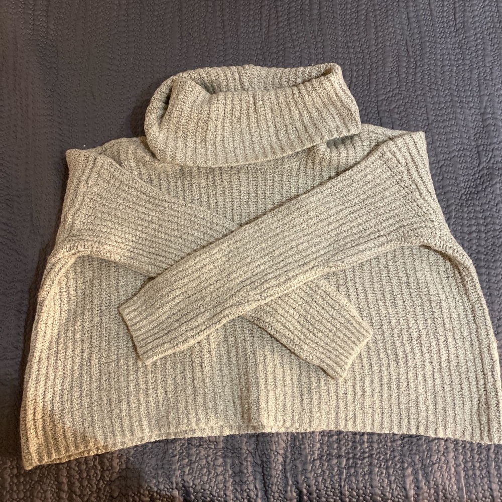 Forever21// Turtleneck sweater